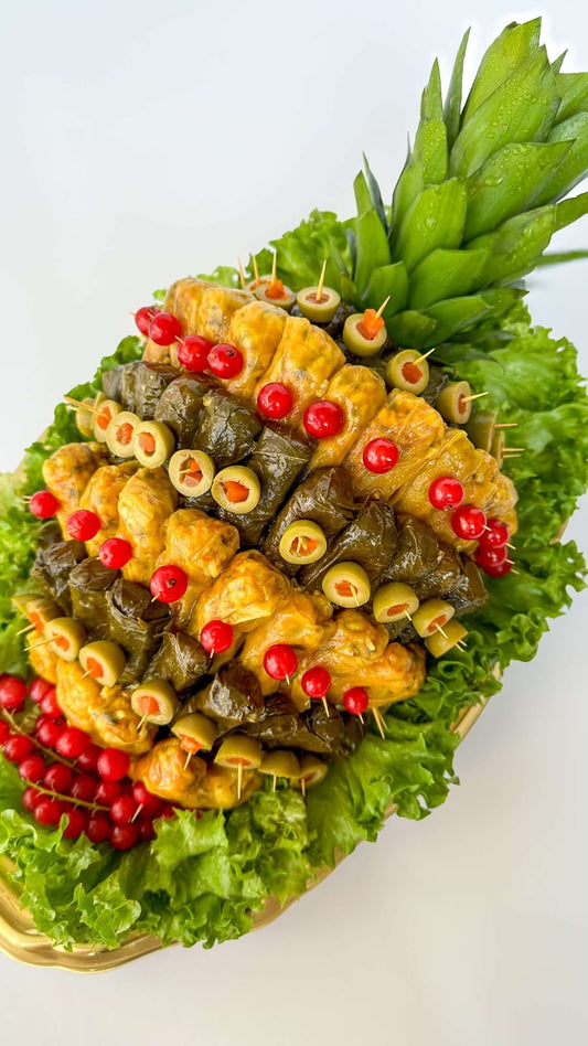 Pineapple Vine Leaves & Cabage - ورق عنب وملفوف بالأناناس